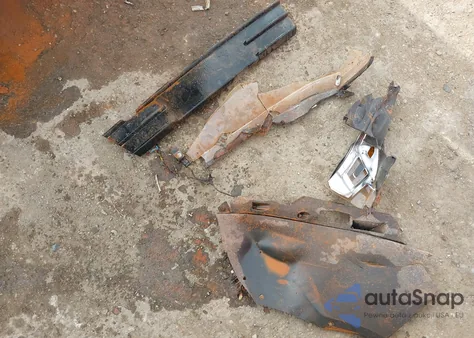 2003 Chevrolet Silverado 2500Hd Ls z USA, uszkodzony, nr VIN 1GCHK29U73E157952